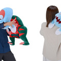 痛ってええ！けど幸せえええ～！ウオノラゴンに“エラがみ”されるBIGぬいぐるみ、予約受付開始