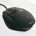 ロジクール、「勝つための」ゲーミングマウス『G9』を発表〜交換可能なグリップとカスタマイズ機能、快適さより正確さを追求〜