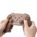 3COINSの人気ワイヤレスゲームコントローラーが再入荷！ お値段2,750円で無線&有線プレイ、ジャイロ操作、連射機能もサポート