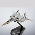 あの戦いをもう一度！「マクロス FLASH BACK 2012」より「VF-4 ライトニングIII」がスペシャル仕様で再商品化―リン・ミンメイの背景ボードも付属