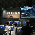 【TGS2007】コナミ「メタルギア オンライン」のチーム対戦コーナーが盛り上がる!