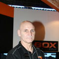 【TGS2007】音と振動でレースやフライトゲームを楽しむ体感チェア「D-BOX」
