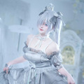 シンデレラ／比比骨骼精奇 QWQ（Weibo：比比骨骼精奇 QWQ）