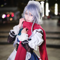 十六夜咲夜（アレンジ衣装）『東方Project』／寝る子（X：@neruko_kanade_）、撮影：Nau（X：@NauClaudia）
