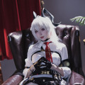 ザンニー／米苏 Emilia（Weibo：米苏 Emilia）