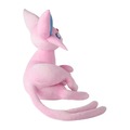 意外と大きい！『ポケモン』エーフィ、ブラッキーの等身大ぬいぐるみが予約受付中―ぐるっと見られるサンプル画像も