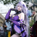 ブラックスワン『崩壊：スターレイル』／さら（X：@sara_cospure）