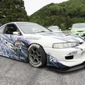 ガルウィングの湊あくあ＆紫咲シオンがイカす！「ホロライブ」「にじさんじ」など奥伊吹に集まったVTuber痛車まとめ【ARCChampionship 2025フォトレポ】