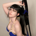 イヴ／アビ アイコーウ（Instagram：abiaikou）