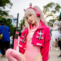 アリス『勝利の女神:NIKKE』／百變恩恩ん（Instagram：mido_0216）