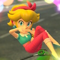 君はもう“萌え袖ロゼッタ様”をゲットしたか？『マリオカートワールド』キャラファンにはたまらない衣装たちを撮りまくる