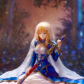 聖剣を抱えた姿が神々しい……！『Fate/stay night』原点の物語「Garden of Avalon」より、セイバーがスケールフィギュア化