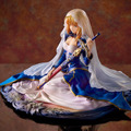 聖剣を抱えた姿が神々しい……！『Fate/stay night』原点の物語「Garden of Avalon」より、セイバーがスケールフィギュア化