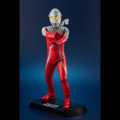 大迫力の40cmスケール「ウルトラセブン」フィギュアが抽選販売へ！ライト＆サウンドギミックで臨場感を演出