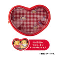 ダイナーを手伝うピカチュウが可愛い！ちょっとレトロな新グッズ「PIKACHU DINER」として、ぬいぐるみやエプロンなどを用意
