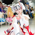 ツバキ『鳴潮』／くろ（X：@kgyun_cos）