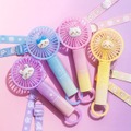 「ちいかわ」夏のレジャーにピッタリな新商品が本日7月4日11時より発売！虹色に光るハンディファン、フローティング防水ケースなど便利なアイテム