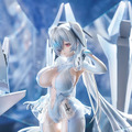 目のやり場に困る大胆衣装！『勝利の女神：NIKKE』より「シンデレラ」フィギュアが予約開始―専用武器「ガラスの靴」も忠実に再現