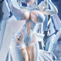 目のやり場に困る大胆衣装！『勝利の女神：NIKKE』より「シンデレラ」フィギュアが予約開始―専用武器「ガラスの靴」も忠実に再現