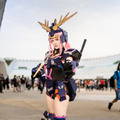 ユニコーンガンダム2号機　バンシィ（擬人化）／喬米 Qiaomiplaying（ Instagram：qiaomi0831）
