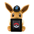 ピカチュウと『ポケカ』を一緒に飾れる！ 可愛い“ぬいぐるみ”が7月18日発売―イーブイ、ミュウもラインナップの便利アイテム