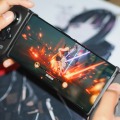 ゲームのお供に選びたいのは間違いなくコイツ！！スマホもPCもイケるコントローラー「Backbone Pro」を実際に触ってみた