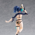 「kson」水着フィギュアが大迫力！挑発するような表情とやんちゃなポージングで魅力を表現