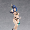 「kson」水着フィギュアが大迫力！挑発するような表情とやんちゃなポージングで魅力を表現