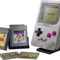 「初代ゲームボーイ」が大人向けレゴになって登場！ボタンや差込口、『ゼルダ』『マリオ』のカートリッジまで付属の超本格仕様