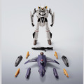 「マクロスゼロ」より、若き日のロイ・フォッカーが駆る「VF-0S」が最強装備で再登場！シリーズお馴染みの三段変形もバッチリ