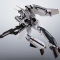 「マクロスゼロ」より、若き日のロイ・フォッカーが駆る「VF-0S」が最強装備で再登場！シリーズお馴染みの三段変形もバッチリ