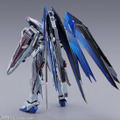 METAL BUILD「フリーダムガンダム CONCEPT 2」が待望の再販！プロヴィデンスと争う新規撮りおろしカットもカッコイイ