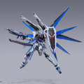 METAL BUILD「フリーダムガンダム CONCEPT 2」が待望の再販！プロヴィデンスと争う新規撮りおろしカットもカッコイイ