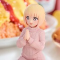 ムチムチニット&黒タイツの質感がバッチリ再現…！「ドカ食いダイスキ！もちづきさん」まさかの立体化