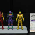 綾波レイ、アスカの大型造形物も！「エヴァワンフェス」珠玉の作品が大集結、放送30周年を記念した特別コラボ企画の様子をお届け【WF2025夏】