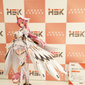 今年の夏は『NIKKE』が熱い！通常衣装から夏衣装まで、勝利の女神の麗しいフィギュアが「ワンフェス」に大集結