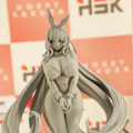 今年の夏は『NIKKE』が熱い！通常衣装から夏衣装まで、勝利の女神の麗しいフィギュアが「ワンフェス」に大集結