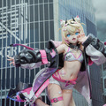 ホロライブ・フワモコやゲーマーズ等身大フィギュアの可愛さが無限大！「ミクxガンダムW」コラボなど「ワンフェス」を電脳アイドルが彩る【WF2025夏】