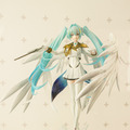 ホロライブ・フワモコやゲーマーズ等身大フィギュアの可愛さが無限大！「ミクxガンダムW」コラボなど「ワンフェス」を電脳アイドルが彩る【WF2025夏】