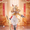 スラリとした太ももに見惚れる…『ウマ娘』より「デュランダル」が勝負服姿で立体化