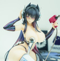 ドキッとする夏衣装から涼やかなドレスまで、「ワンフェス」に猛暑を吹き飛ばす『アズレン』『ブルアカ』美女フィギュアが集結【WF2025夏】
