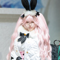 「FGO Fes. 2025」開幕！10周年となるメモリアルフェスは過去最大規模、公式コスプレイヤーと着ぐるみが揃ってお出迎え