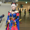 「FGO Fes. 2025」開幕！10周年となるメモリアルフェスは過去最大規模、公式コスプレイヤーと着ぐるみが揃ってお出迎え