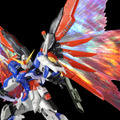 RGガンプラ「ストフリ」「デスティニー」のチタニウムフィニッシュ仕様が再販！ディスプレイを一層華やかにする「光の翼」も同時予約