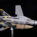 「超時空要塞マクロス」第1話にて主人公・一条輝が乗り込んだ複座型のバルキリー「VF-1D」がプラモ化！コックピットにリン・ミンメイを乗せることも可能