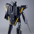 「マクロス7」ガムリン木崎が駆る「ステルスバルキリー」をDX超合金で立体化！ステルス性重視の機体形状、ファイター形態での薄さを再現