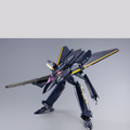 「マクロス7」ガムリン木崎が駆る「ステルスバルキリー」をDX超合金で立体化！ステルス性重視の機体形状、ファイター形態での薄さを再現