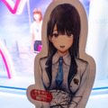 【コスプレ】めちゃキュートな下級生カノジョがお出迎え！セーラー服の博多美人と“いちゃいちゃ”できる『制服カノジョ3』ブースレポ【TGS2025】