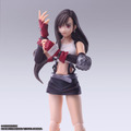 『FF7』パレオまとった水着エアリスが美しい…！可動するクラウドからティファまで、3人のフィギュアが予約受付中