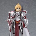 『Fate』シリーズより「セイバーオルタ」「“赤”のセイバー」の可動フィギュアが再販へ―艶やかな甲冑の光沢が映える
